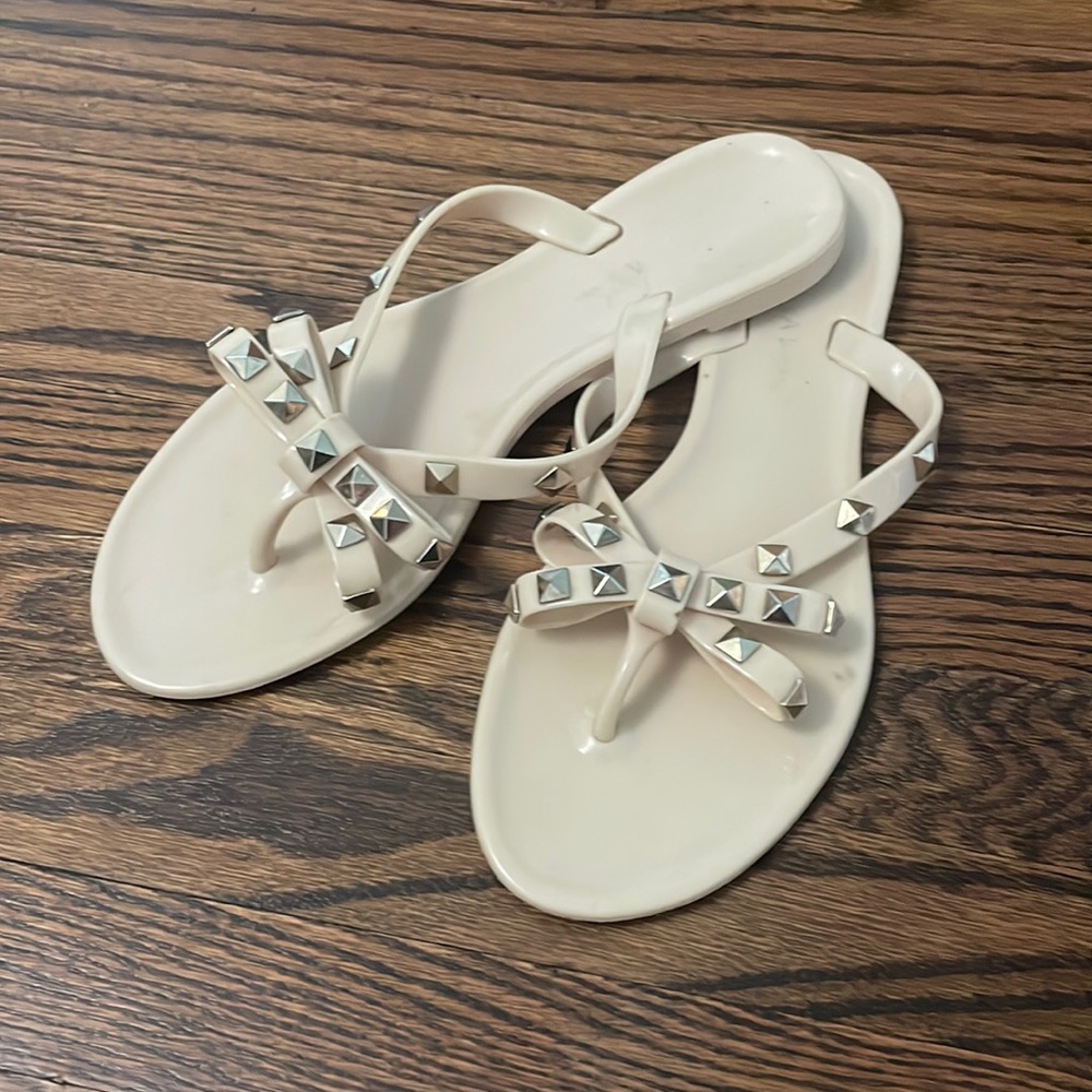 Studded Jelly Cream Bow Flip Flop Sandals